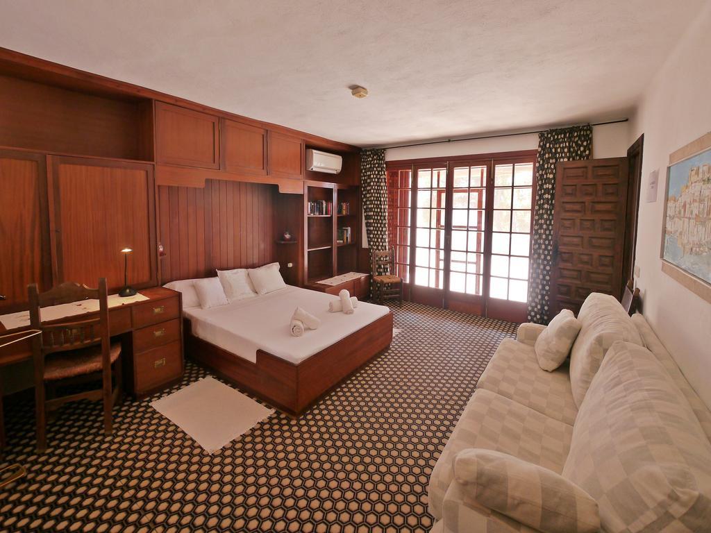 Villa Colina Ibiza 샌안토니오 객실 사진
